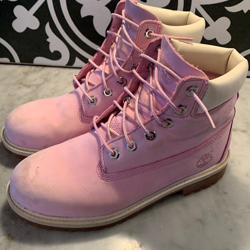 Pink leather timberland boots